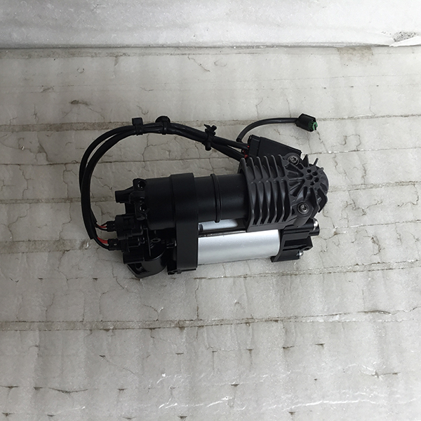 Grand Cherokee  air suspension compressor for Jeep - 副本