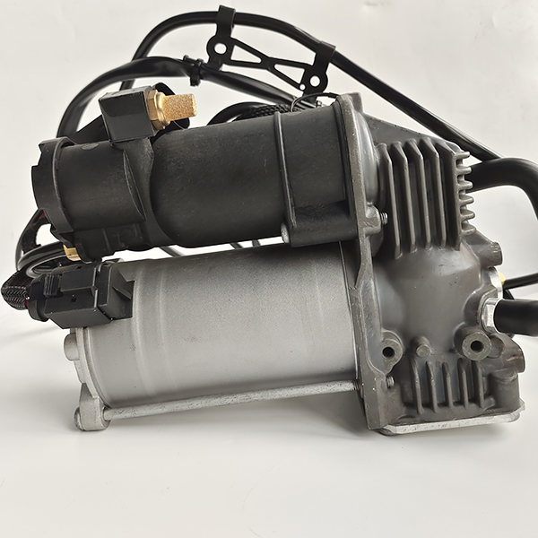 Land Rover Range Rover Air Suspension Compressor  -1.jpg